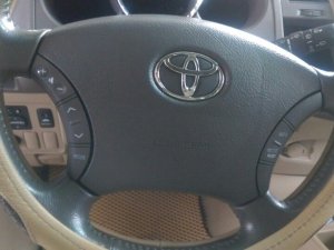 Toyota Fortuner 2011 - Cần bán Toyota Fortuner đời 2011, màu bạc, nhập khẩu, giá cạnh tranh