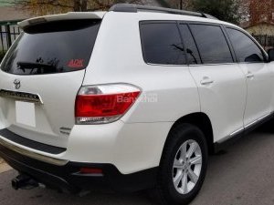Toyota Highlander 2013 - Bán ô tô Toyota Highlander AT đời 2013, màu trắng, nhập khẩu