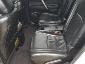 Toyota Highlander 2013 - Bán ô tô Toyota Highlander AT đời 2013, màu trắng, nhập khẩu