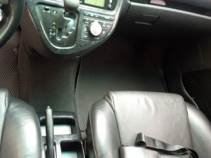 Toyota Wish 2009 - Gia đình gả em Toyota Wish ông vua phân khúc MPV, Sx 2009, màu trắng, em mua nhập khẩu từ mới