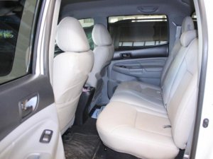 Toyota Tacoma 2015 - Cần bán xe Toyota Tacoma đời 2015, màu trắng, nhập khẩu nguyên chiếc