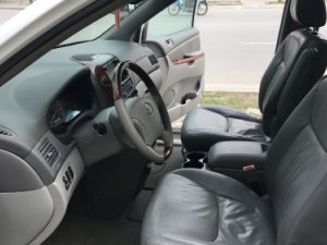 Toyota Sienna XLE 3.3 AT 2003 - Bán Toyota Sienna XLE 3.3 AT đời 2003, màu trắng, xe nhập
