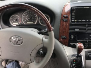 Toyota Sienna XLE 3.3 AT 2003 - Bán Toyota Sienna XLE 3.3 AT đời 2003, màu trắng, xe nhập