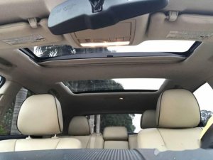 Toyota Venza 2010 - Cần bán xe Toyota Venza 2010, màu trắng