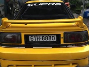 Toyota Supra 1991 - Bán xe Toyota Supra đời 1991, màu vàng