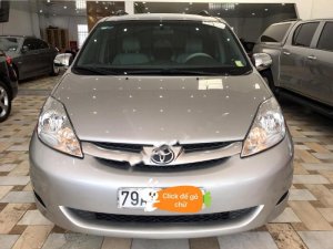Toyota Sienna 2007 - Cần bán xe Toyota Sienna đời 2007, màu bạc, xe nhập