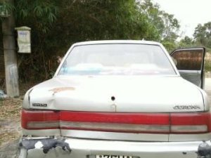 Toyota Corona 1981 - Bán ô tô Toyota Corona sản xuất 1981, màu bạc, giá chỉ 20 triệu