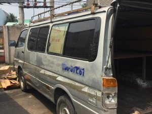 Toyota Hiace 1992 - Bán Toyota Hiace đời 1992, màu bạc, nhập khẩu nguyên chiếc, giá tốt