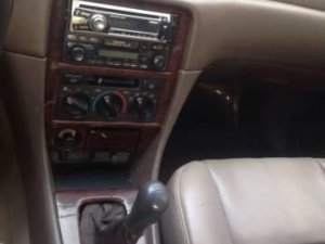 Toyota Camry 1980 - Cần bán lại xe Toyota Camry năm sản xuất 1980 giá cạnh tranh