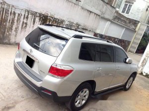 Toyota Highlander SE  2012 - Bán ô tô Toyota Highlander SE sản xuất năm 2012, màu bạc, nhập khẩu nguyên chiếc số tự động