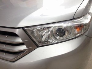 Toyota Highlander SE  2012 - Bán ô tô Toyota Highlander SE sản xuất năm 2012, màu bạc, nhập khẩu nguyên chiếc số tự động