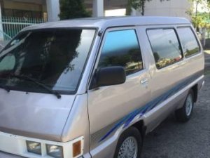 Toyota Van 1983 - Chính chủ bán Toyota Van sản xuất năm 1983, màu bạc