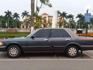 Toyota Crown 1989 - Cần bán xe Toyota Crown đời 1989, màu đen, nhập khẩu nguyên chiếc, giá 76tr