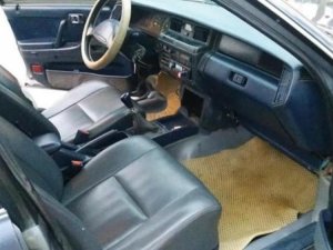 Toyota Crown 1989 - Cần bán xe Toyota Crown đời 1989, màu đen, nhập khẩu nguyên chiếc, giá 76tr