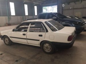 Toyota Corolla Altis 1989 - Cần bán lại xe Toyota Corolla altis đời 1989, màu trắng