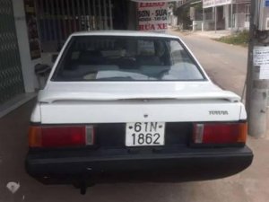 Toyota Corona 1983 - Cần bán Toyota Corona năm sản xuất 1983, màu trắng