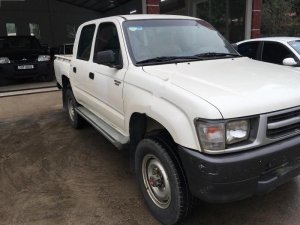 Toyota Hilux 2000 - Cần bán lại xe Toyota Hilux sản xuất năm 2000, màu trắng