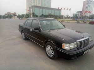 Toyota Crown 1993 - Xe Toyota Crown năm 1993, màu đen