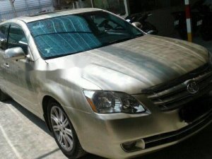 Toyota Avalon 2006 - Cần bán gấp Toyota Avalon 2006,màu vàng cát, 680 triệu