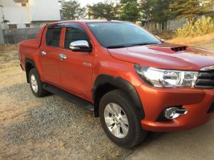 Toyota Hilux 2016 - Cần bán gấp Toyota Hilux 2016, xe nhập