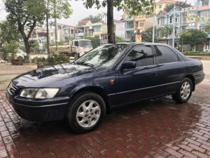 Toyota Camry 2002 - Bán Toyota Camry sản xuất 2002, nhập khẩu nguyên chiếc, giá 290tr