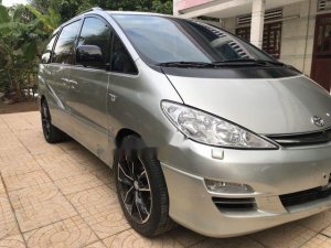 Toyota Previa 2004 - Bán Toyota Previa sản xuất năm 2004, màu bạc