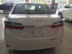 Toyota Corolla Altis 2018 - Bán Toyota Corolla altis năm sản xuất 2018, màu trắng