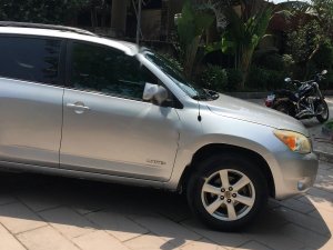 Toyota RAV4 Limited 3.5 V6 2006 - Chính chủ bán Toyota RAV4 3.5V6 Limited sản xuất 2006, màu bạc, nhập khẩu