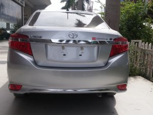 Toyota Vios E 2018 - Cần bán xe Toyota Vios E sản xuất năm 2018, màu bạc