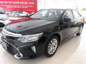 Toyota Camry 2.5Q 2018 - Bán Toyota Camry 2.5Q 2018 - Toyota Vĩnh Phúc 0982.685.605, xe giao ngay