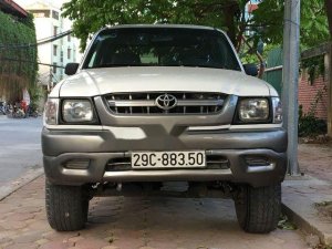 Toyota Hilux 2005 - Bán Toyota Hilux 2005, màu trắng