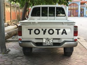 Toyota Hilux GL 2005 - Bán xe Toyota Hilux GL năm 2005, màu trắng, nhập khẩu nguyên chiếc