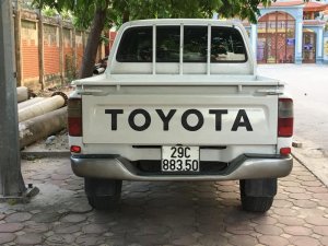 Toyota Hilux GL 2005 - Bán ô tô Toyota Hilux GL 2005, máy dầu, xe nhập, 2 cầu.