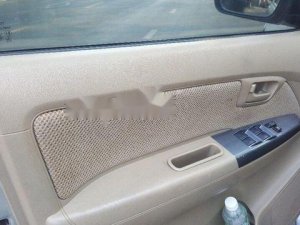 Toyota Hilux 2011 - Cần bán gấp Toyota Hilux năm sản xuất 2011, màu bạc, giá 465tr