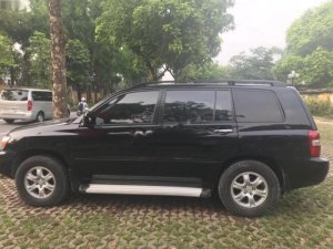 Toyota Highlander 2004 - Cần bán xe Toyota Highlander sản xuất 2004, màu đen, nhập khẩu nguyên chiếc chính chủ, giá tốt