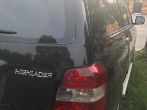 Toyota Highlander 2004 - Cần bán xe Toyota Highlander sản xuất 2004, màu đen, nhập khẩu nguyên chiếc chính chủ, giá tốt