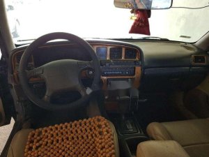 Toyota Cressida 2001 - Cần bán xe Toyota Cressida năm sản xuất 2001 xe gia đình