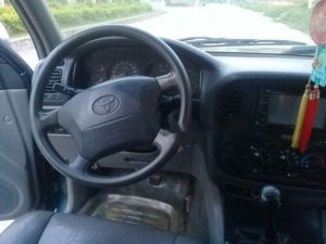 Toyota Land Cruiser 2002 - Cần bán xe Toyota Land Cruiser sản xuất năm 2002, màu đen, giá tốt