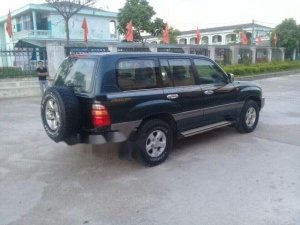 Toyota Land Cruiser 2002 - Cần bán xe Toyota Land Cruiser sản xuất năm 2002, màu đen, giá tốt