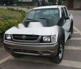 Toyota Hilux 2005 - Bán Toyota Hilux năm 2005, màu trắng