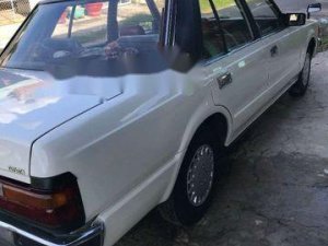 Toyota Crown  2.4 MT 1981 - Cần bán lại xe Toyota Crown 2.4 MT đời 1981, màu trắng giá cạnh tranh