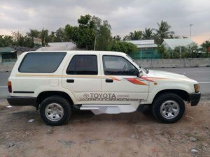 Toyota 4 Runner 1993 - Bán xe Toyota 4 Runner sản xuất 1993, màu trắng giá cạnh tranh