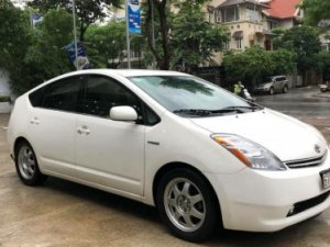 Toyota Prius   1.5 AT  2008 - Bán ô tô Toyota Prius 1.5 AT đời 2008, màu trắng xe gia đình  