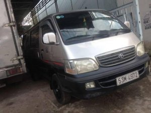 Toyota Hiace 2.4 2002 - Cần bán gấp Toyota Hiace 2.4 đời 2002, màu bạc, giá tốt