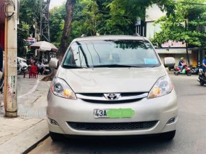 Toyota Sienna Limited  2014 - Cần bán lại xe Toyota Sienna Limited đời 2014, màu bạc, xe nhập xe gia đình, giá chỉ 660 triệu