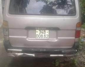 Toyota Hiace  MT 2001 - Bán Toyota Hiace MT sản xuất năm 2001, giá bán 28tr