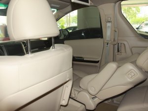 Toyota Alphard 2014 - Bán Toyota Alphard Limited sản xuất 2014, đk 2015