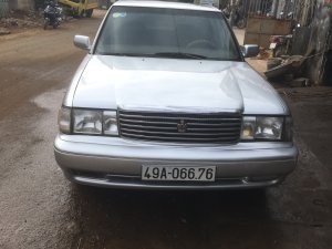 Toyota Crown 1992 - Bán Toyota Crown đăng ký 1992, màu bạc nhập khẩu, giá chỉ 103 triệu