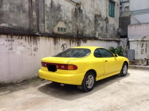 Toyota Celica G 1993 - Cần bán Toyota Celica 2 cửa, 1993, số sàn, màu vàng, xe chất từ đầu đến chân