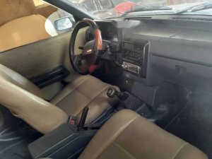 Toyota Corona   1985 - Bán xe Toyota Corona sản xuất 1985, màu trắng số sàn